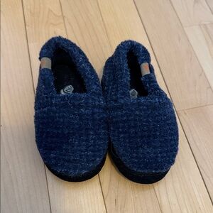 Acorn toddler slippers
